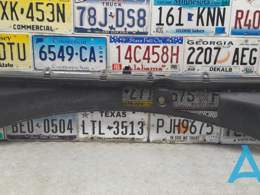 Водостік лобового скла, жабо 32130464 VOLVO