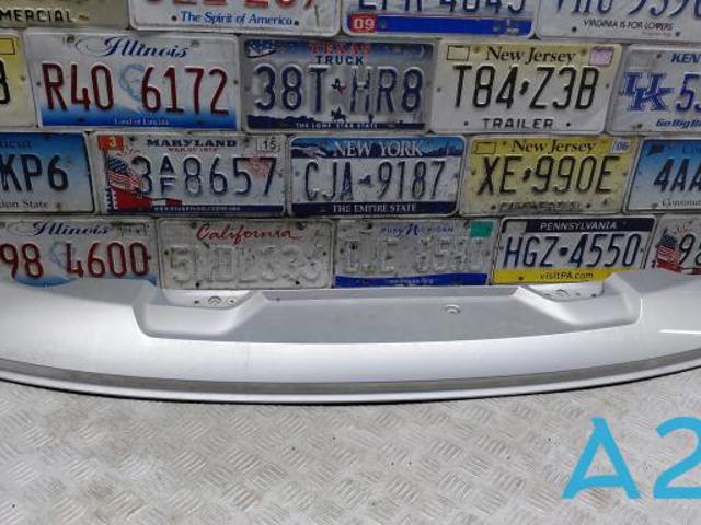 Спідниця заднього бампера 32136122 VOLVO