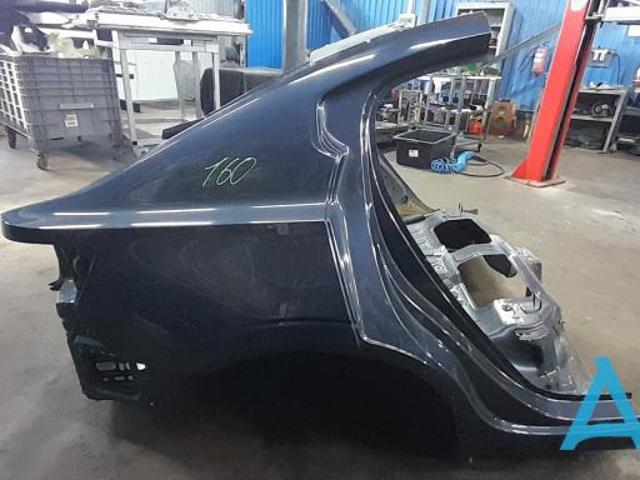 Крило праве заднє 32234141 VOLVO