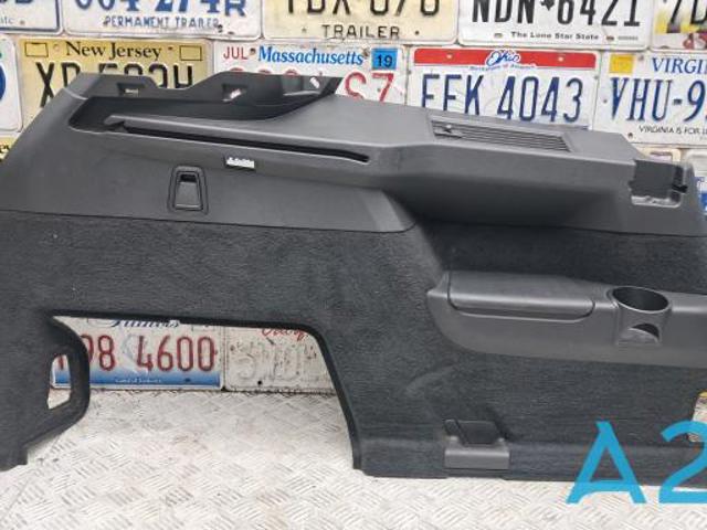Облицювання багажного відсіку, ліве 32234354 VOLVO