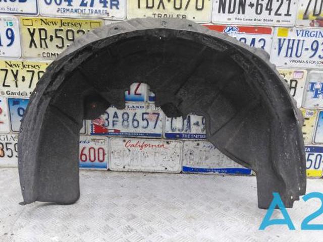 Підкрилок задній правий 32289666 VOLVO