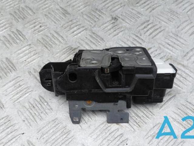 Замок задньої двері, лівої 32310868 VOLVO