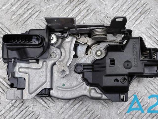 Замок задньої дверї, правої 32310869 VOLVO