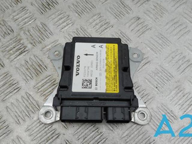 Панель приладів торпеди 32315799 VOLVO