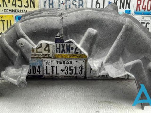 Підкрилок заднього крила, лівий 32392474 VOLVO