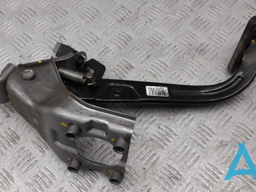 Педаль гальма 328002W130 HYUNDAI