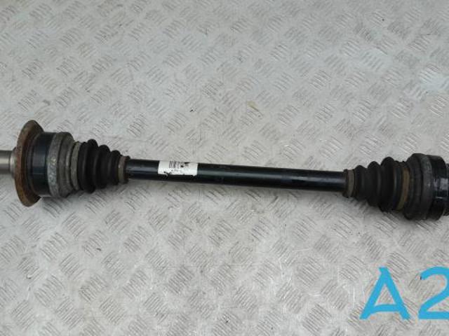 Піввісь задня, права 33207581030 BMW
