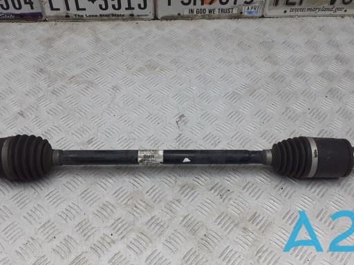 Піввісь задня, права 33207609352 BMW