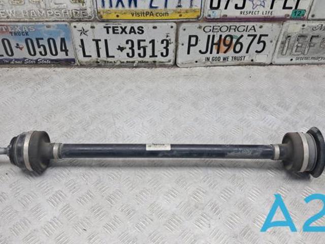 Піввісь задня, права 33208664048 BMW