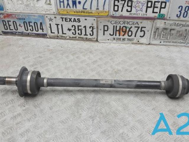 Піввісь задня, права 33208686242 BMW