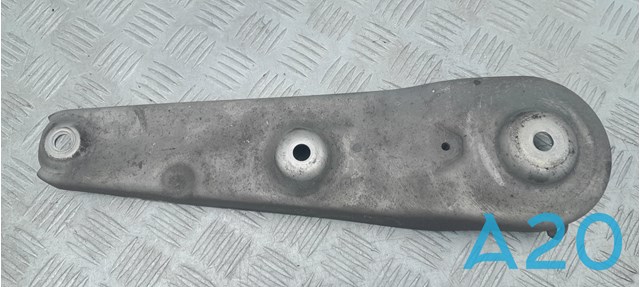 Кронштейн задньої балки 33326782394 BMW