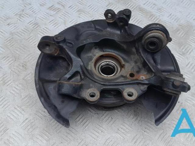 Цапфа поворотного кулака 33326792516 BMW