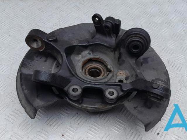 Цапфа поворотного кулака 33326798984 BMW