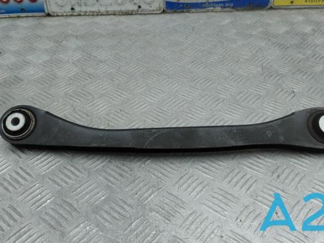Важіль задньої підвіски поперечний, правий 33326861126 BMW
