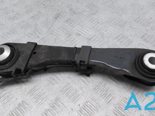 Балансир підвіски задній лівий 33326867537 BMW