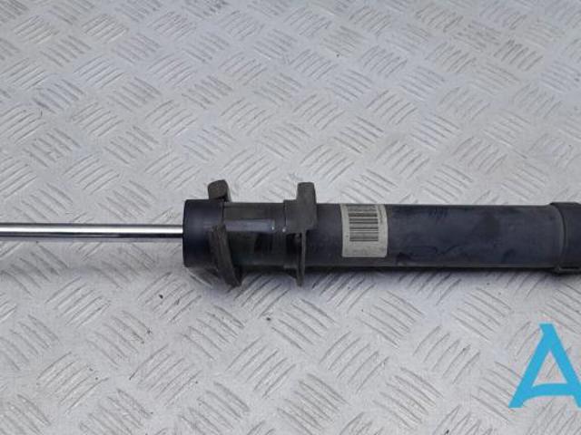 Стійка амортизатора задня 33526852231 BMW