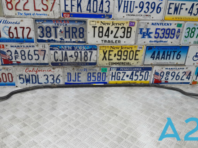 Стабілізатор задньої підвіски 33556787218 BMW