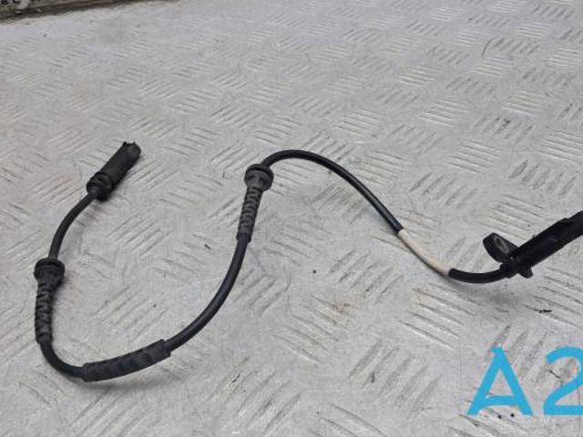 Датчик АБС (ABS) задній 34526858466 BMW