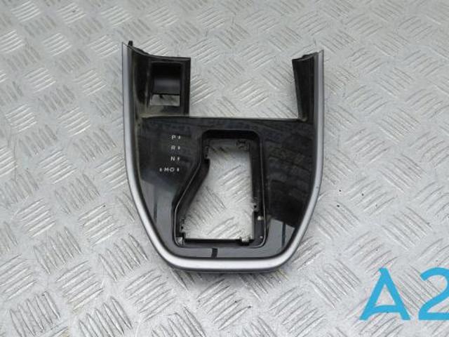 Накладка селектора перемикання передач 35179AN01A SUBARU