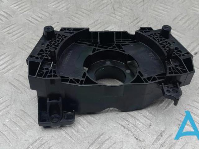 Перемикач підрульовий, центральна частина 35251T5AB02 HONDA