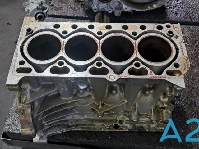 Двигун у зборі 36010306 VOLVO