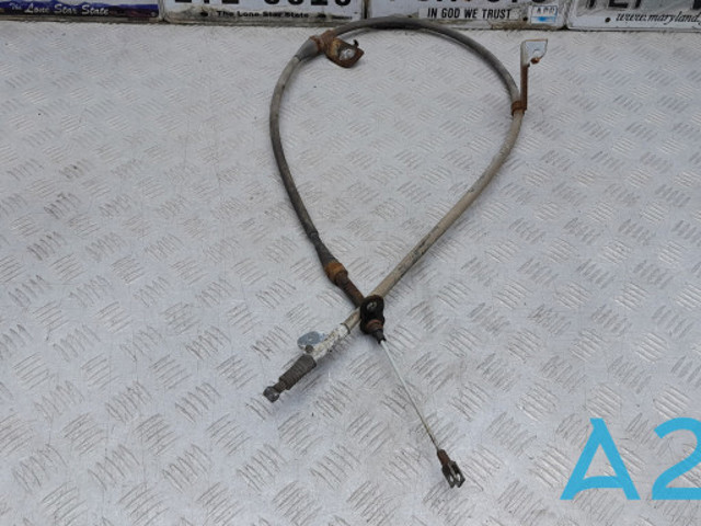 Трос ручника задній правий 365303KA0A NISSAN