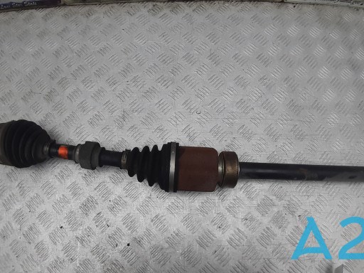 Привід правий 391003TA0A NISSAN