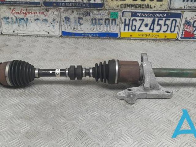 Привід передній правий 391004BB0B NISSAN