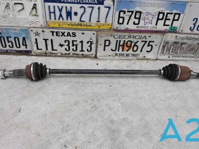 Піввісь задня, права 396005NA0A NISSAN