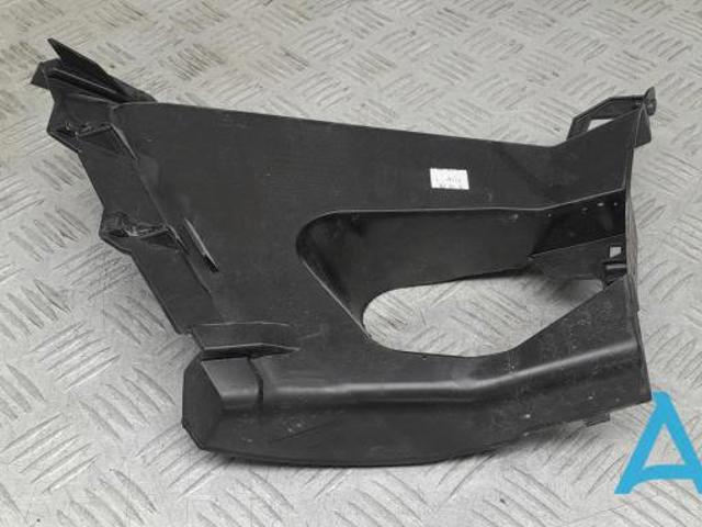 Праве кріплення переднього бампера 3CM807884 VAG