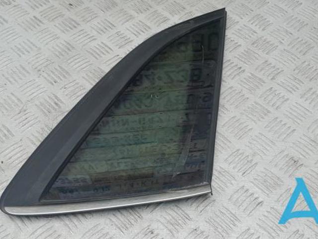 Скло кузова/багажного відсіку, праве 3CM845042ANVB VAG