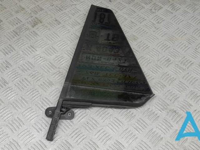 Задня кватирка ліва 3CM845213 VAG