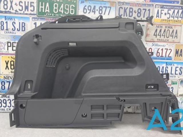 Облицювання багажного відсіку, ліва 3CM867427B82V VAG