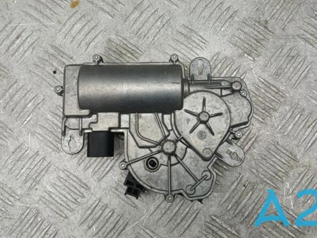 Мотор-привід відкр/закр. замку багажника/дверей 3/5-х 3V5827887B VAG