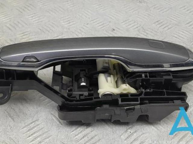 Ручка передніх дверей зовнішня, ліва 40013440 VOLVO