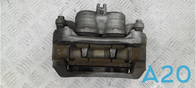 Супорт гальмівний, передній, правий 410015TA0A NISSAN
