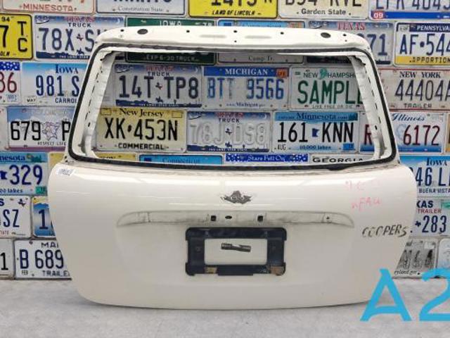П'яті двері 41002752015 BMW