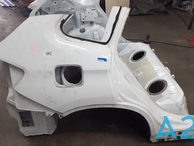 Крило заднє праве 41002993128 BMW
