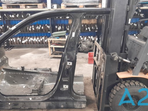 Отвір передніх лівих дверей 41007267467 BMW