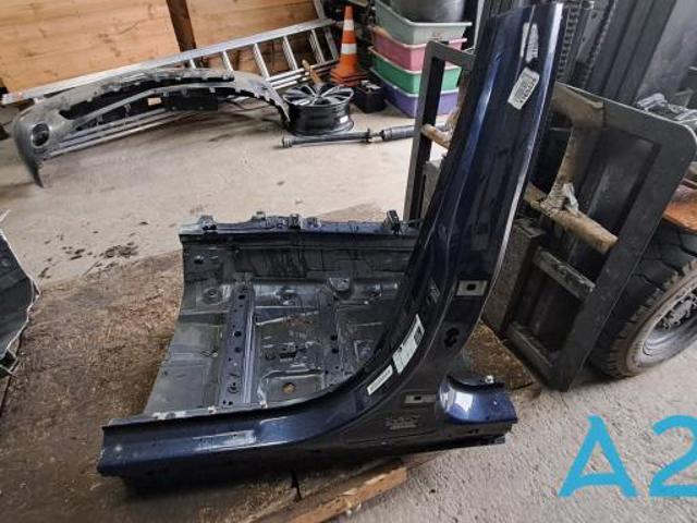 Отвір передніх лівих дверей 41007298165 BMW