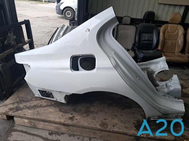 Крило заднє праве 41007413220 BMW