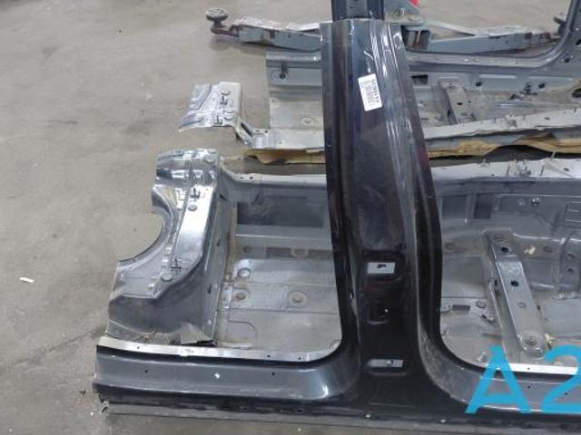 Отвір передніх правих дверей 41007413248 BMW
