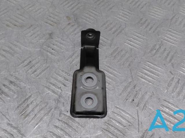 Кронштейн кріплення крила переднього лівого, задній 41007440418 BMW
