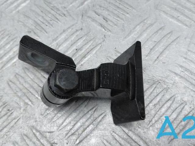 Петля заднтої двері, правої 41007495992 BMW
