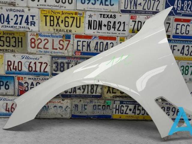 Ліве переднє крило 41009621595 BMW