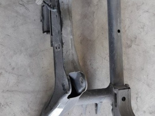 Балка задньої підвіски, підрамник 4100A270 MITSUBISHI