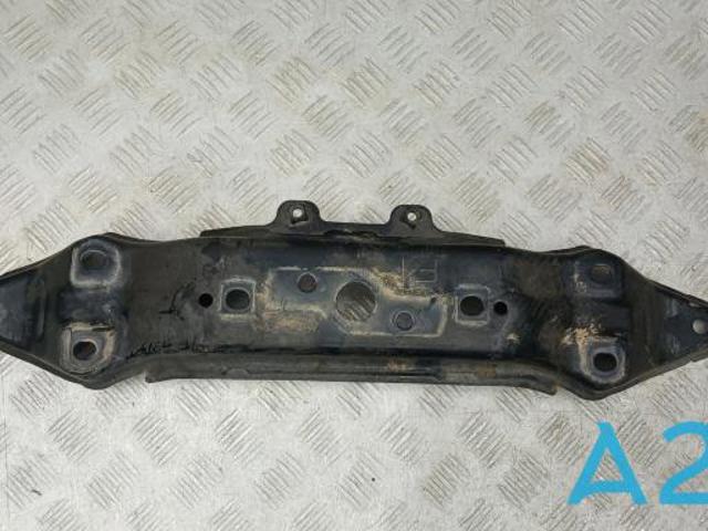 Кріплення трансмісії 41011FL010 SUBARU