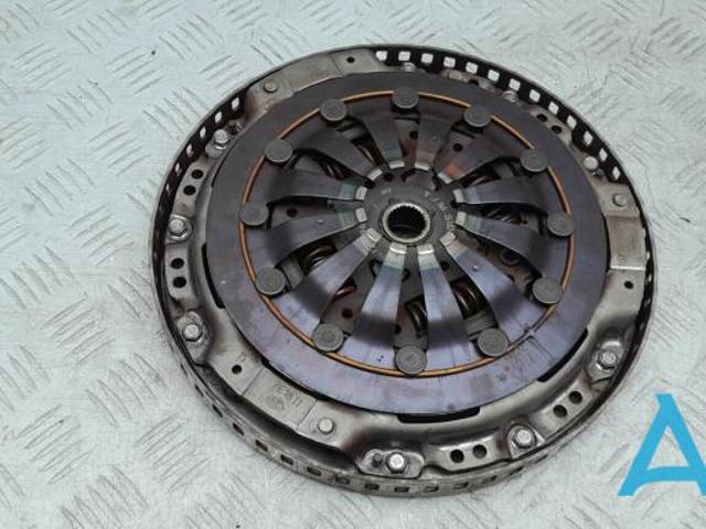 Комплект зчеплення (3 частини) 410752B001 HYUNDAI
