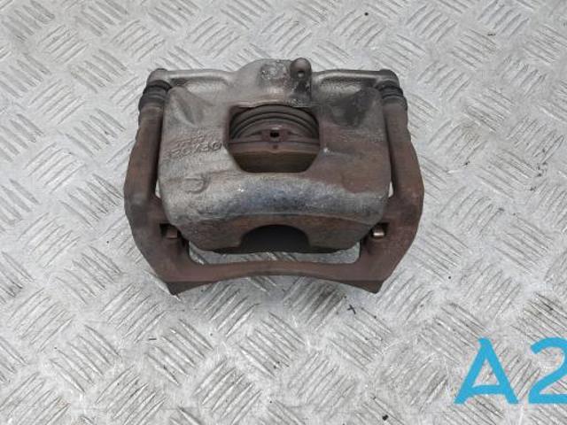 Супорт гальмівний, передній, правий 411115DA0A NISSAN