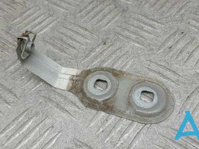 Кронштейн кріплення крила переднього правого, задній 41357207208 BMW
